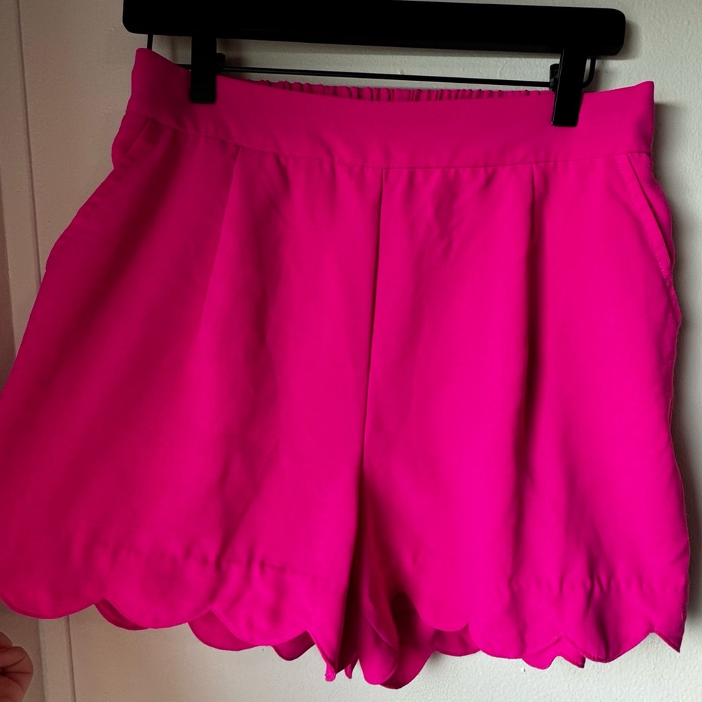 JODIFL Pink Scalloped Shorts
